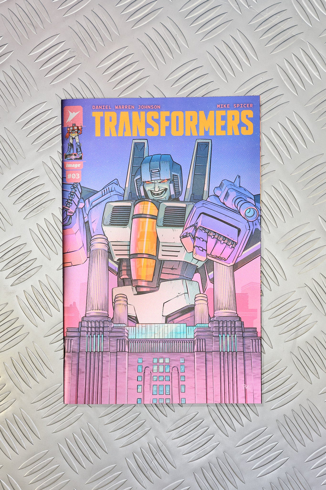 Transformers #3 Battersea Bespoke Comic (Metallic Cover)
