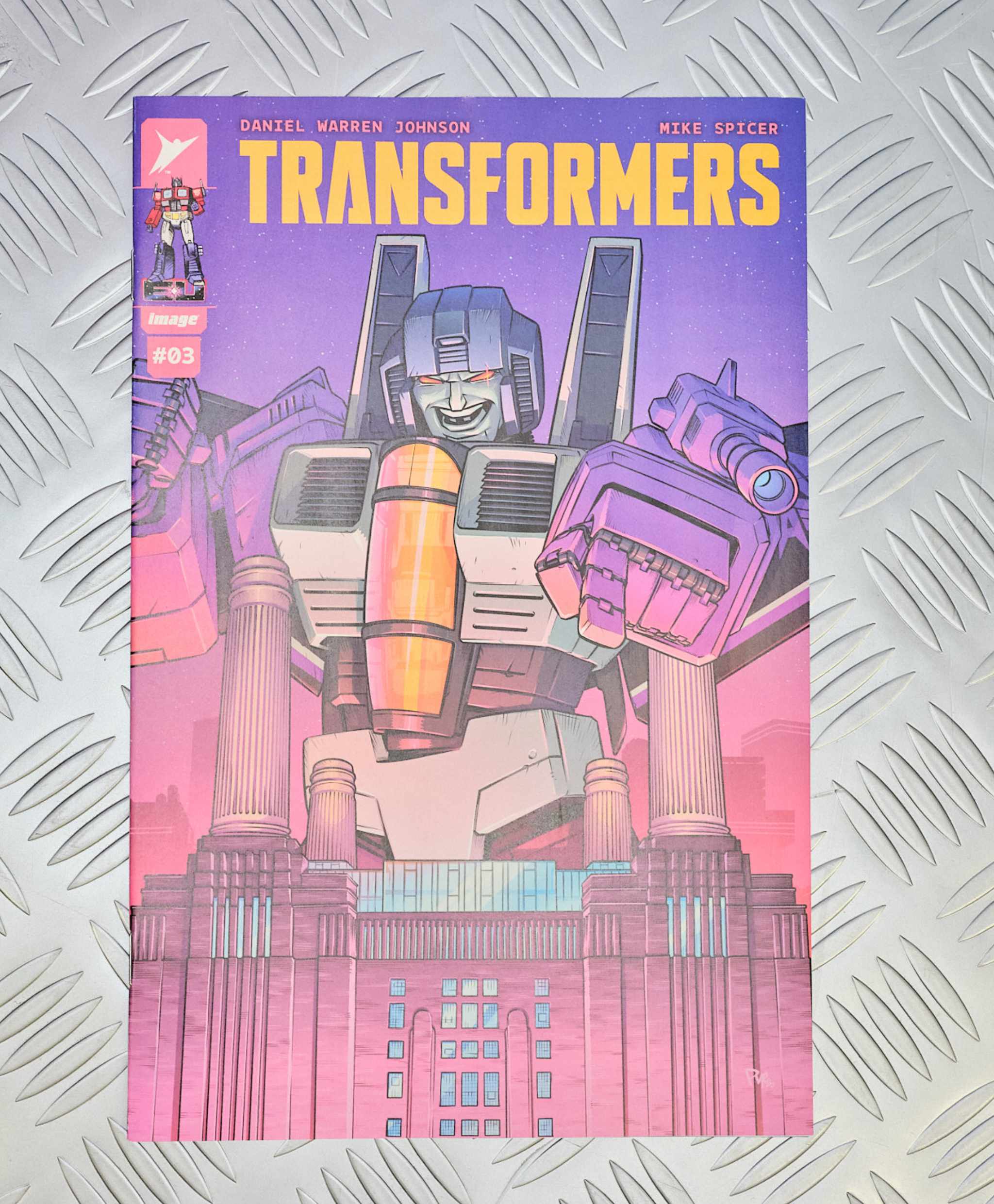 Transformers #3 Skywarp Battersea Bespoke Comic (Coloured)