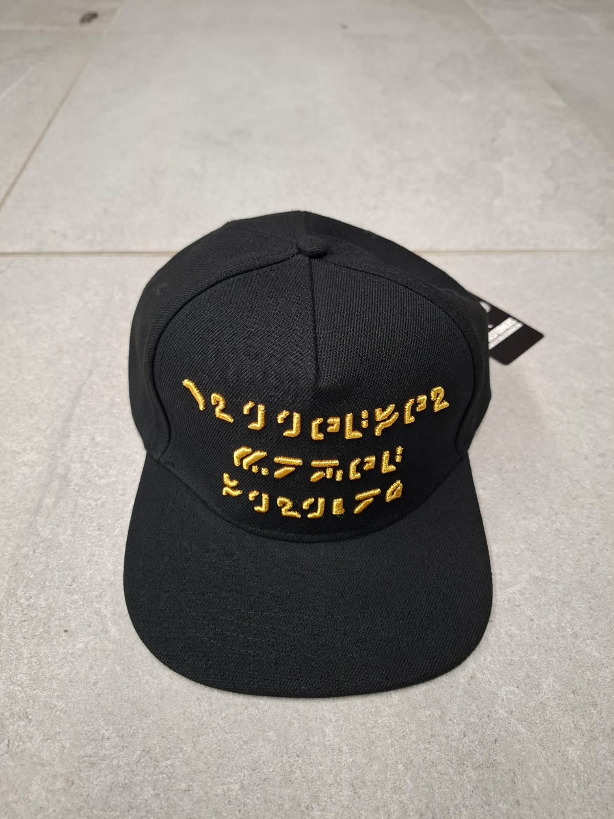 Murwalls Cybertronian Script Black/Gold Cap