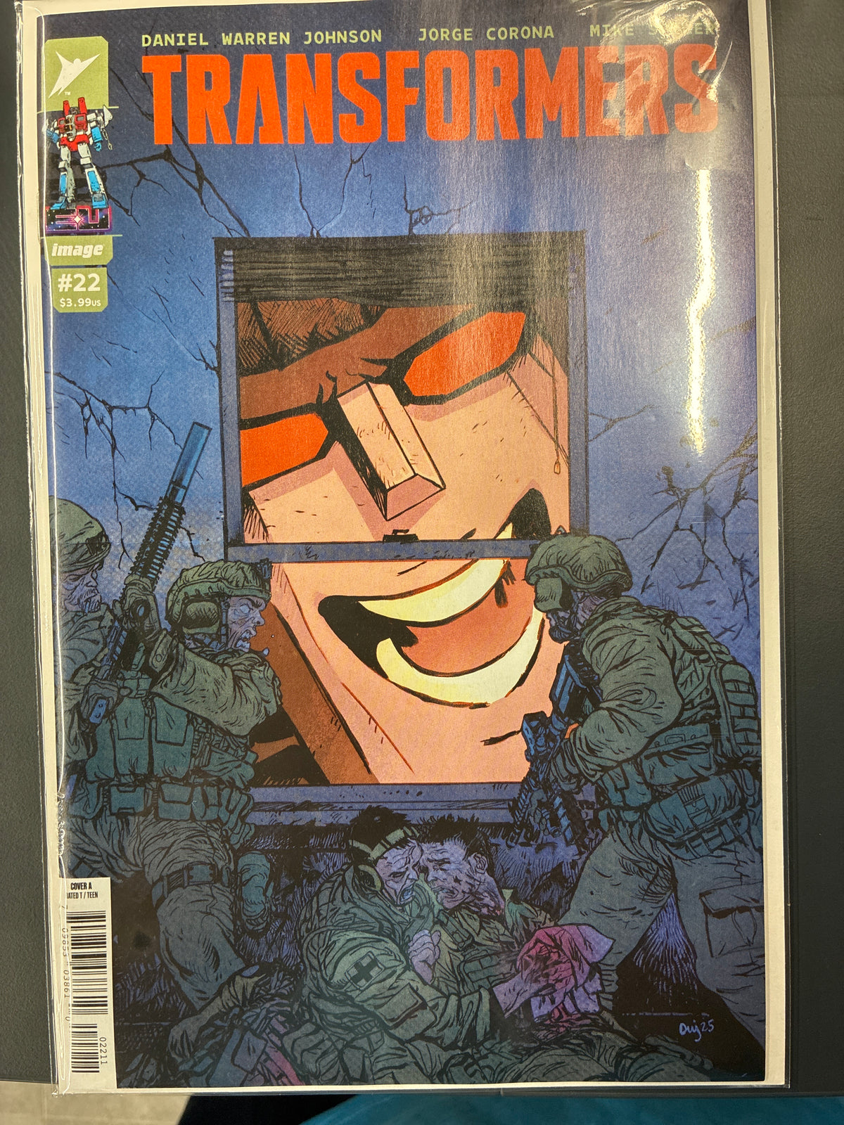 Transformers #22 Cvr A Daniel Warren Johnson & Mike Spicer