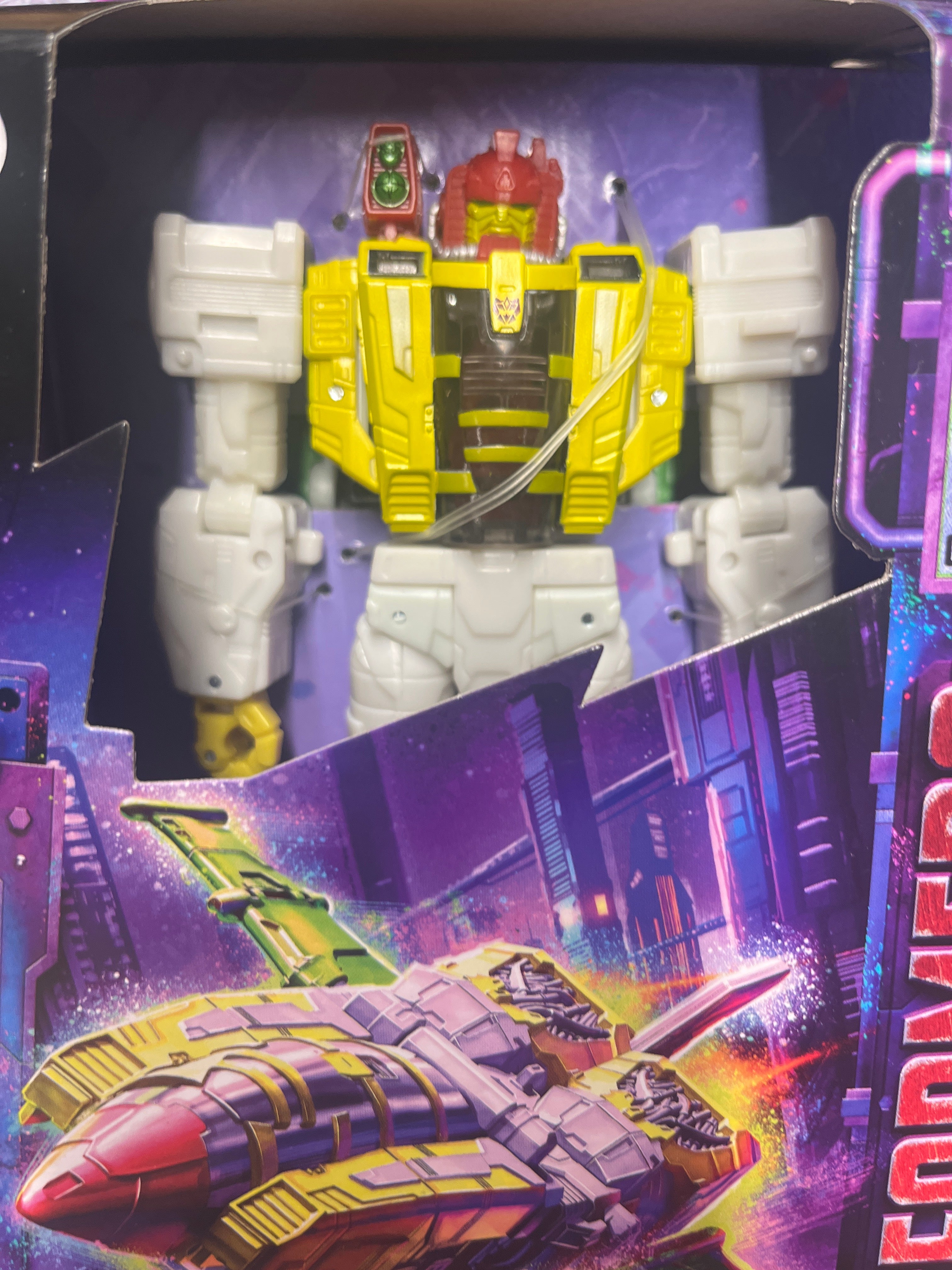 Hasbro Transformers Generations Legacy Voyager Jhiaxus