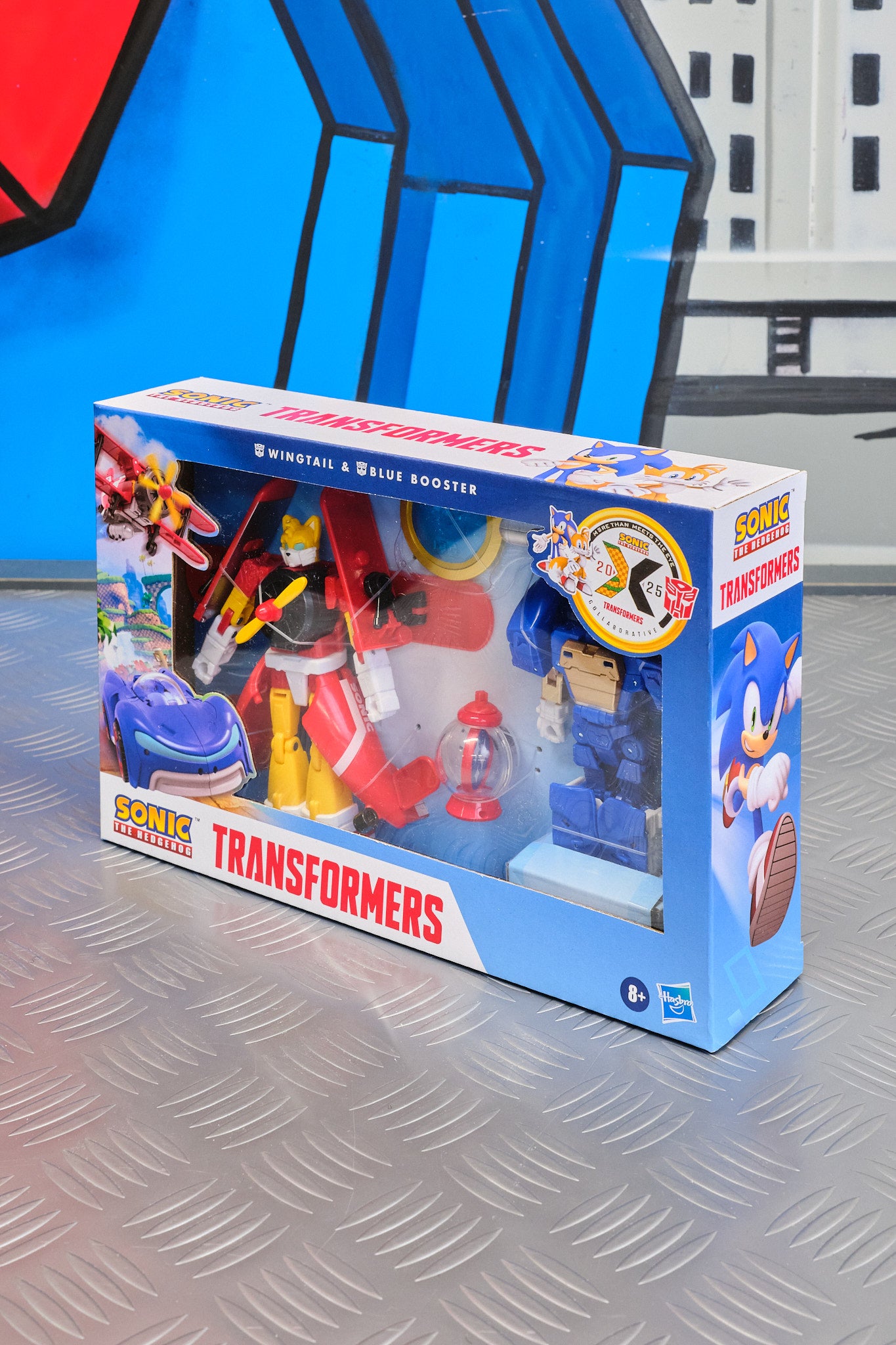 Transformers Collaborative Sonic the Hedgehog Wingtail and Blue Booste
