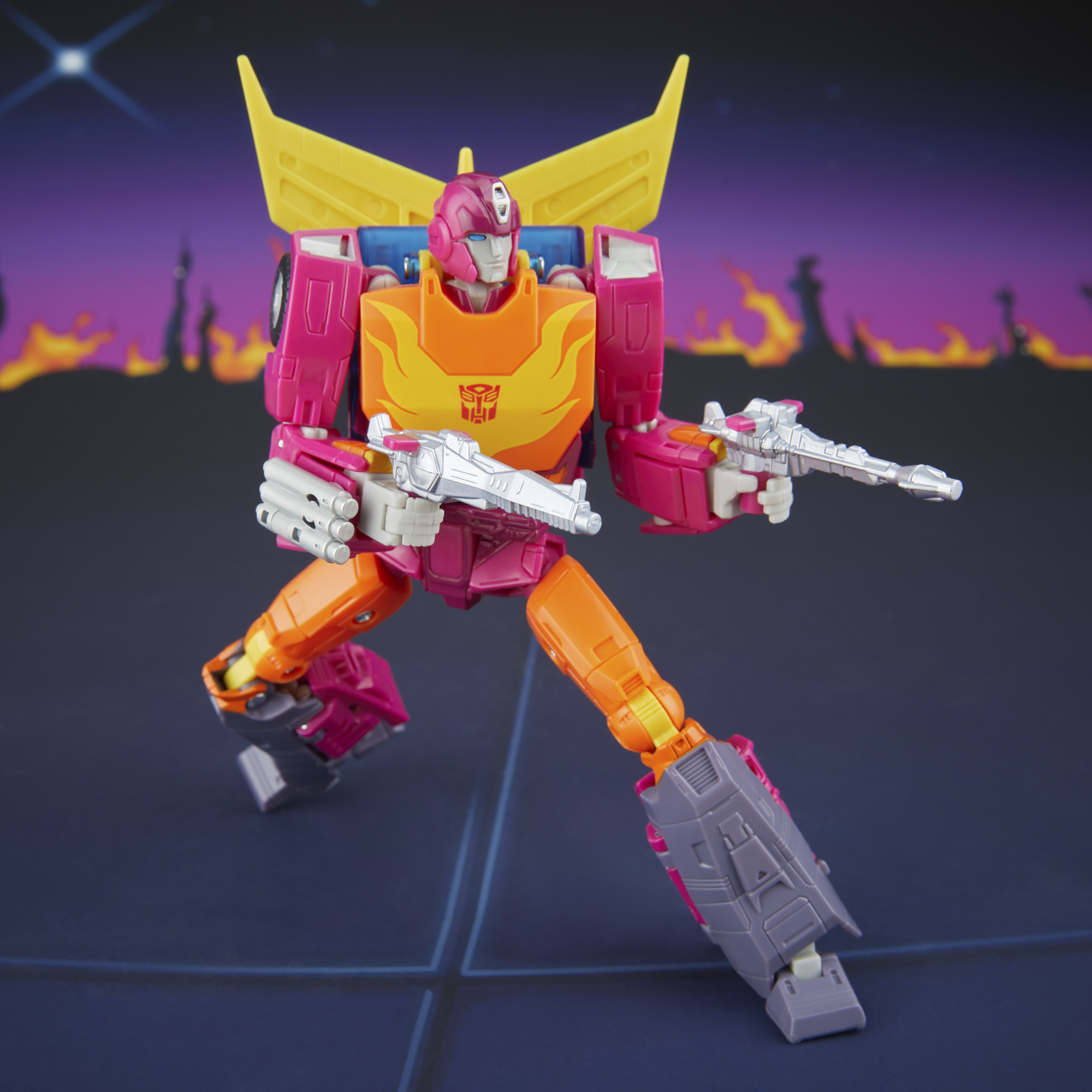 Transformers Studio Series Autobot Hot Rod Voyager Class | MTMTE Collection