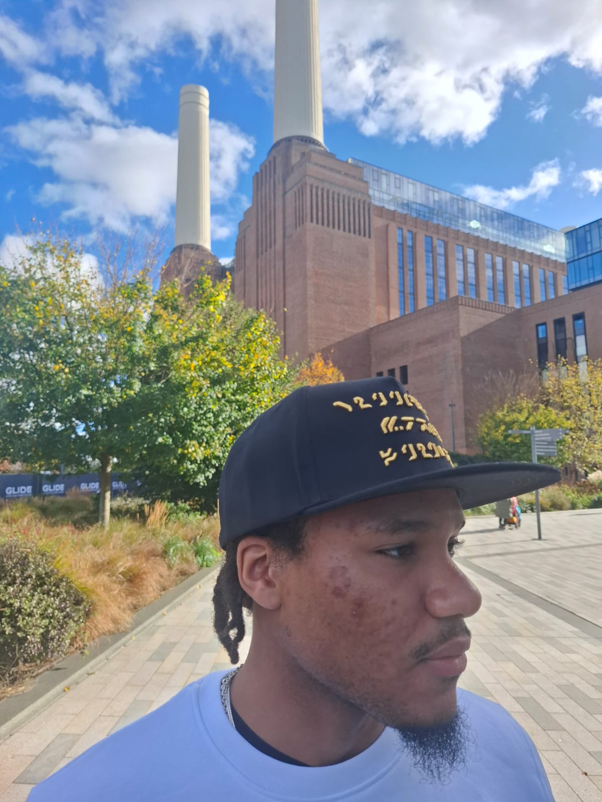 Murwalls Cybertronian Script Black/Gold Cap