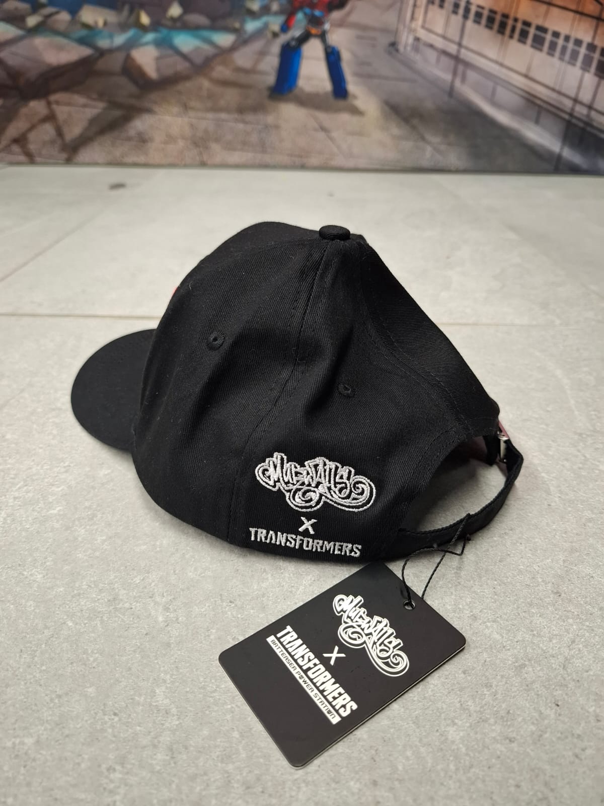 Murwalls Autobots Logo Black/Red Cap