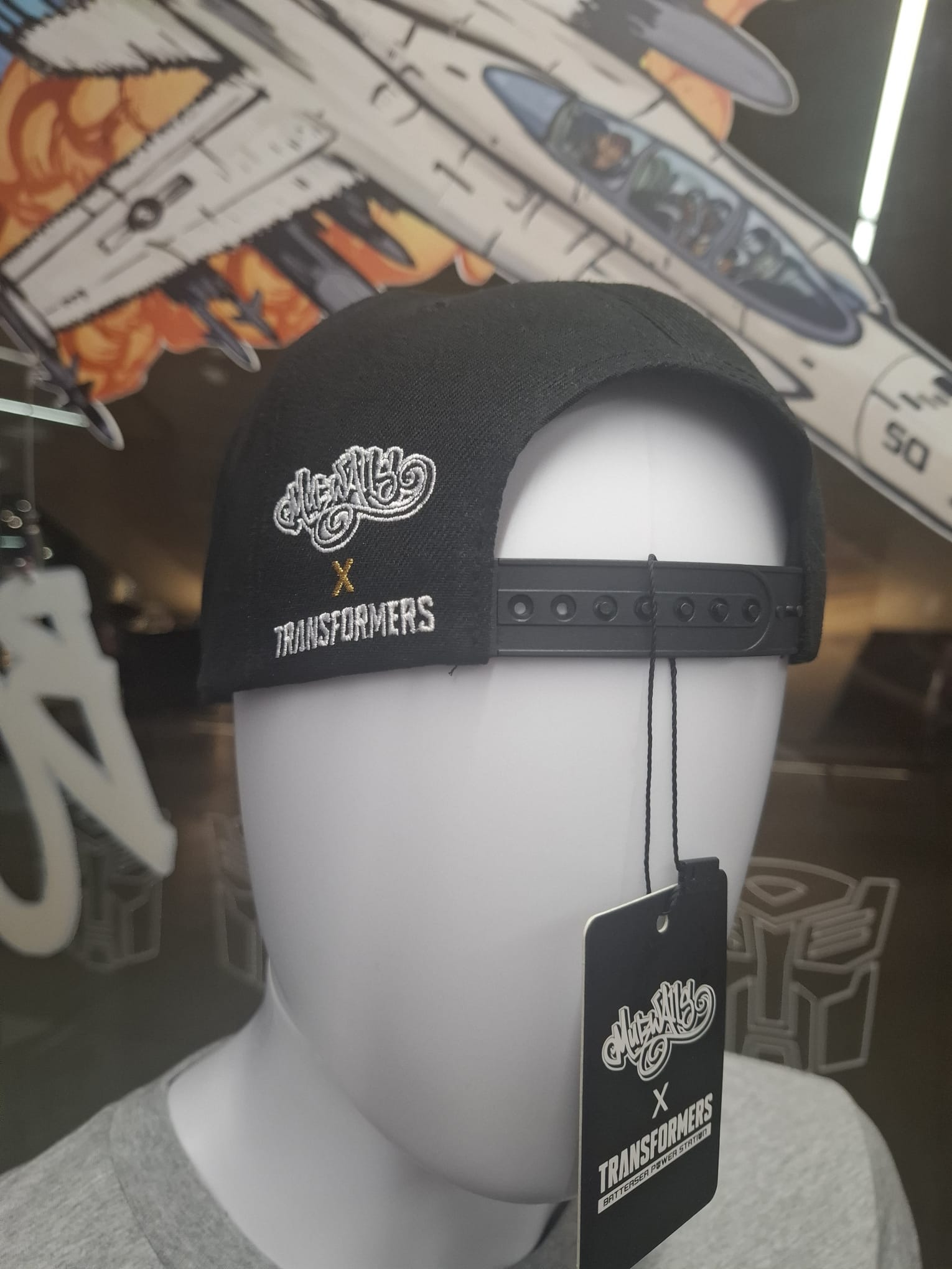 Murwalls Cybertronian Script Black/Gold Cap